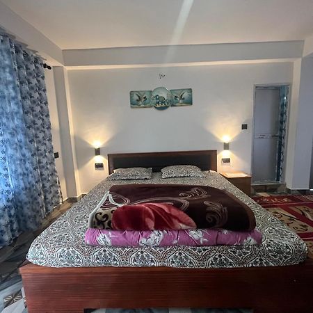 Pradhan Homestay Mirik - Homestay Beside Mirik Lake Exteriör bild