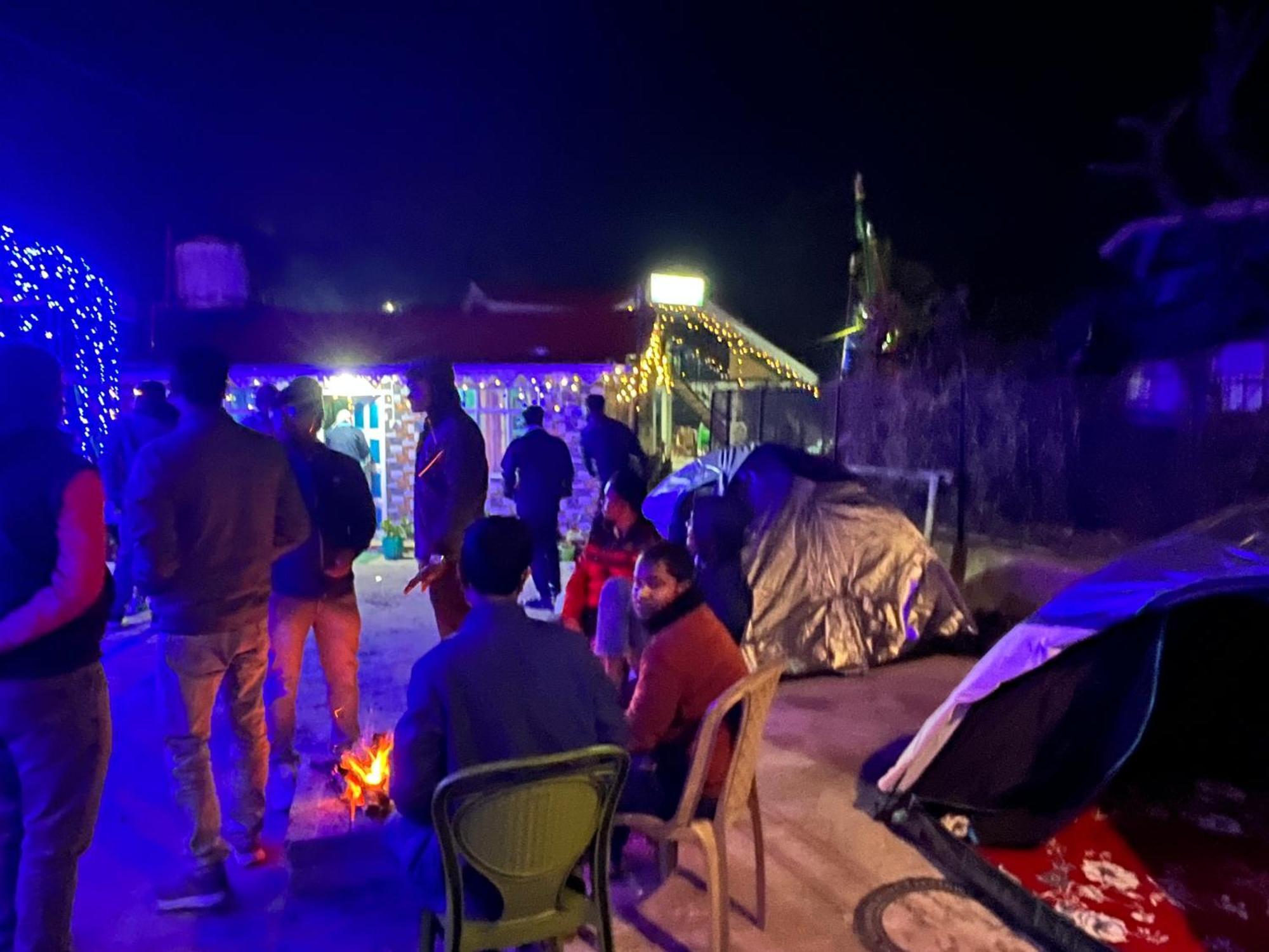 Pradhan Homestay Mirik - Homestay Beside Mirik Lake Exteriör bild